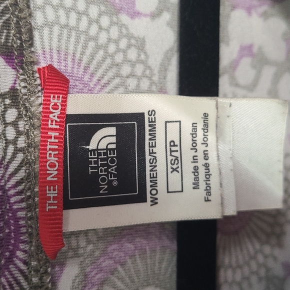 The North Face Athletic Top Short Sleeve V-Neck Vapor Wick Purple Size X-Small - Picture 8 of 11